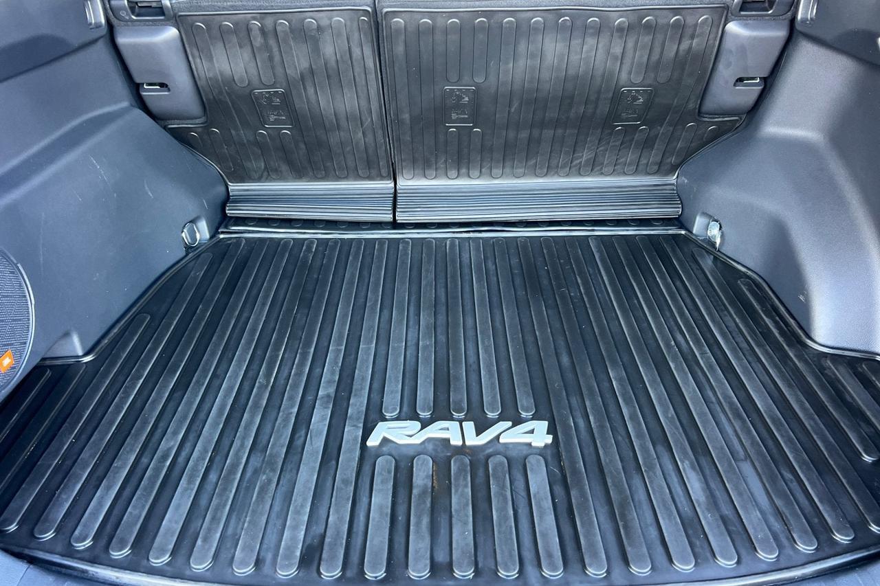 2024 Toyota RAV4 Hybrid Limited Roseville CA