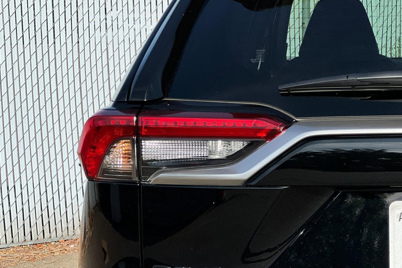 2024 Toyota RAV4 Hybrid Limited Roseville CA