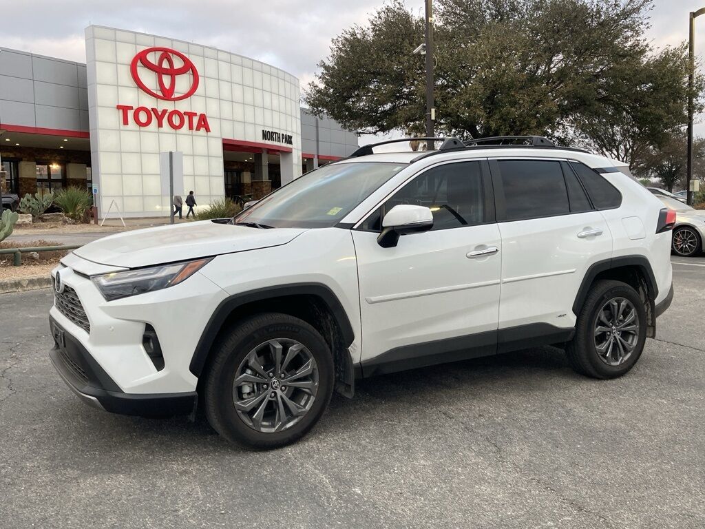 2024 Toyota RAV4 Hybrid
