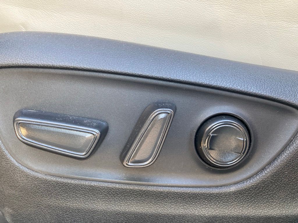 2024 Toyota RAV4 Hybrid Limited San Antonio TX