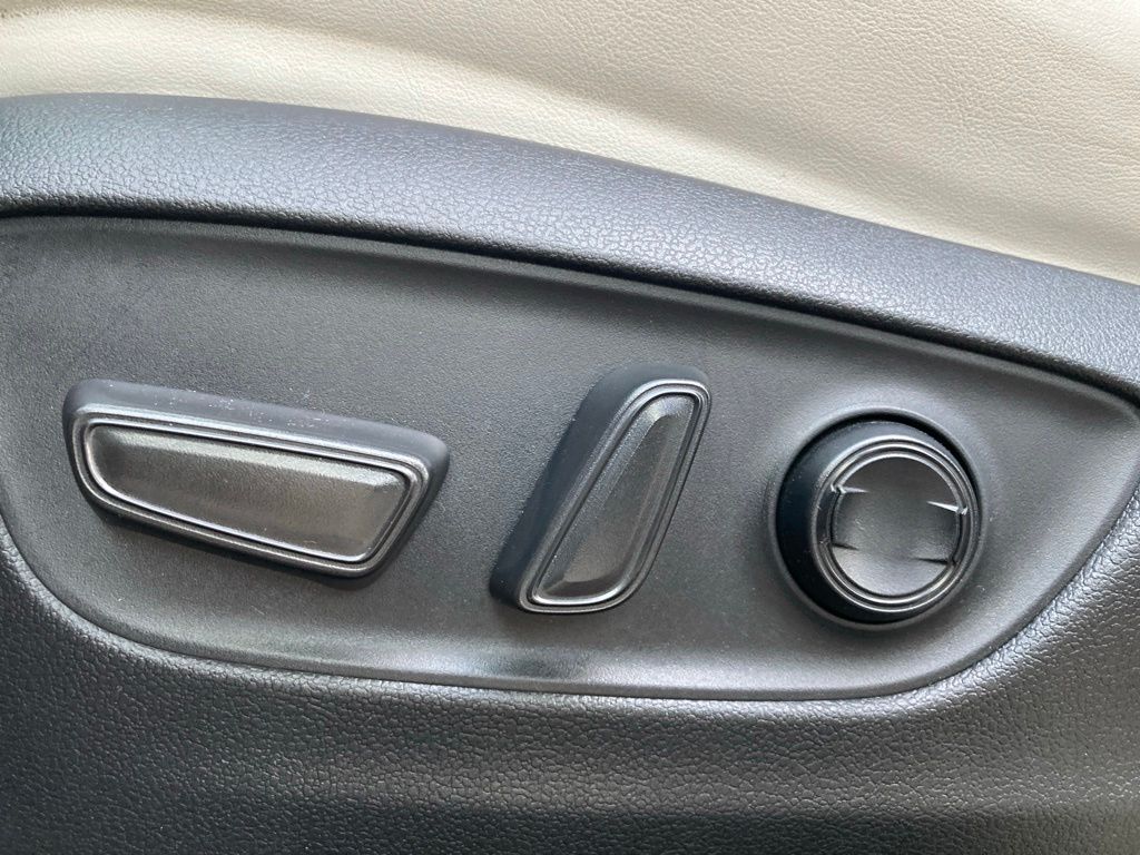 2024 Toyota RAV4 Hybrid Limited San Antonio TX