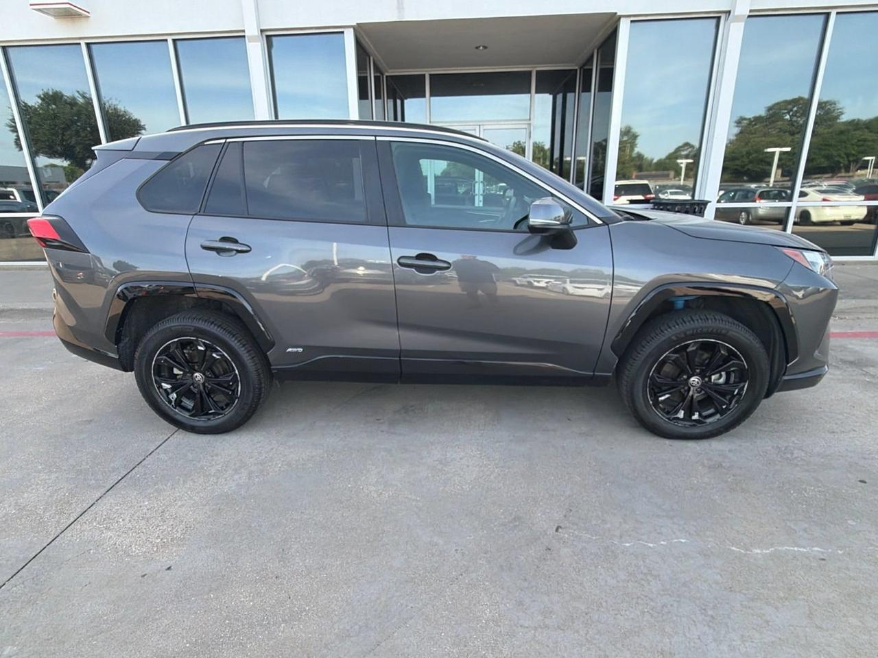 2024 Toyota RAV4 Hybrid SE Hurst TX