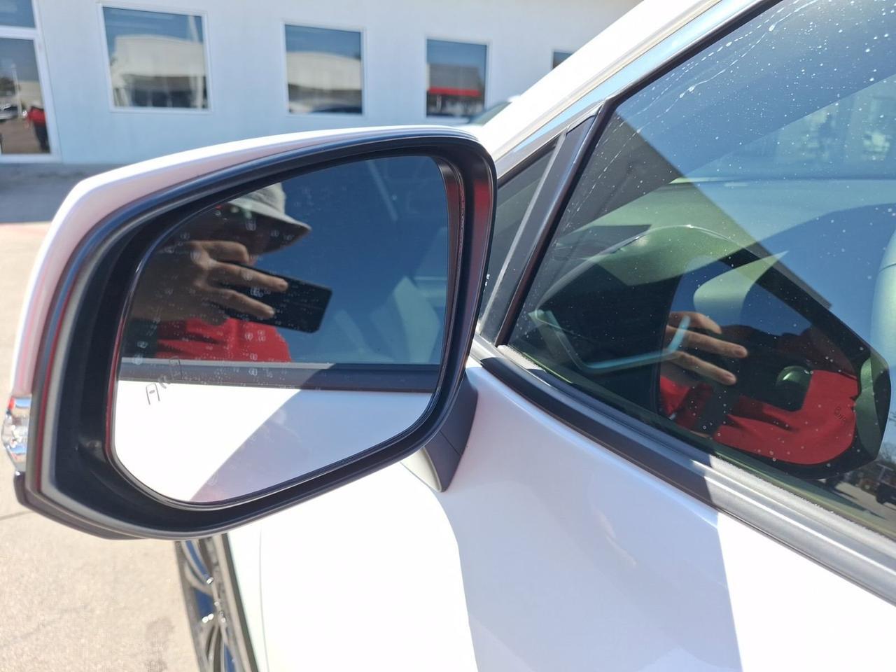 2024 Toyota RAV4 Hybrid SE Hurst TX