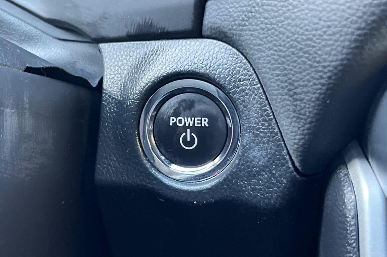 2024 Toyota RAV4 Hybrid SE Roseville CA