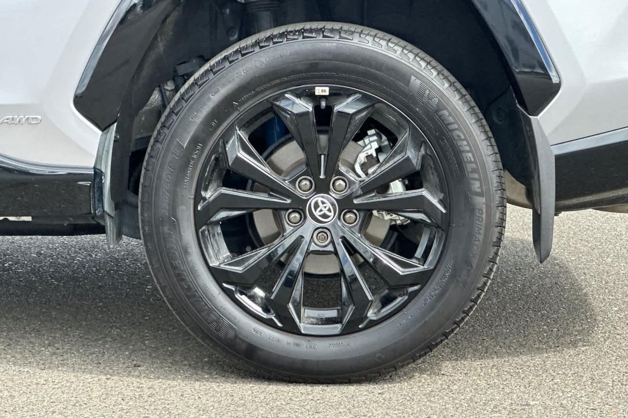2024 Toyota RAV4 Hybrid SE Roseville CA