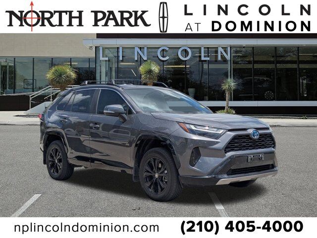 2024 Toyota RAV4 Hybrid SE