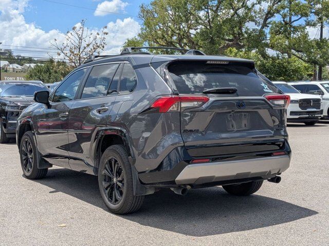 2024 Toyota RAV4 Hybrid SE