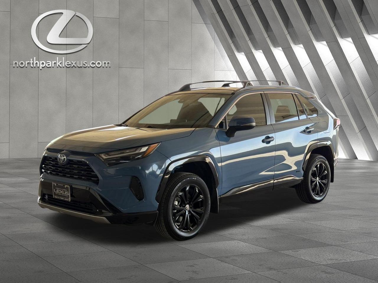 2024 Toyota RAV4 Hybrid SE