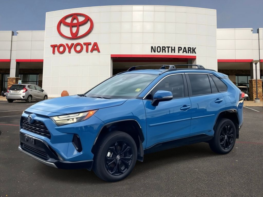 2024 Toyota RAV4 Hybrid SE