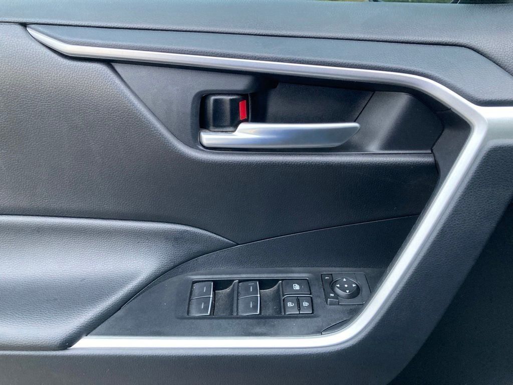 2024 Toyota RAV4 Hybrid SE San Antonio TX