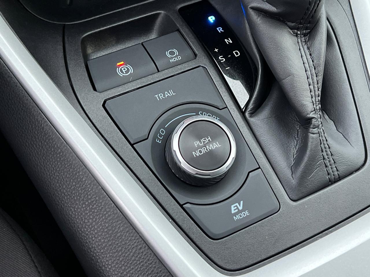 2024 Toyota RAV4 Hybrid Woodland Edition Hagerstown MD