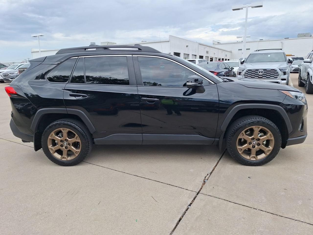 2024 Toyota RAV4 Hybrid Woodland Hurst TX