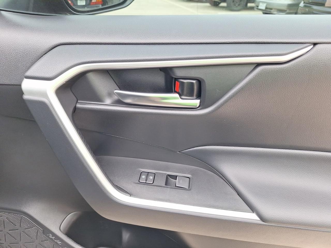 2024 Toyota RAV4 Hybrid Woodland Hurst TX