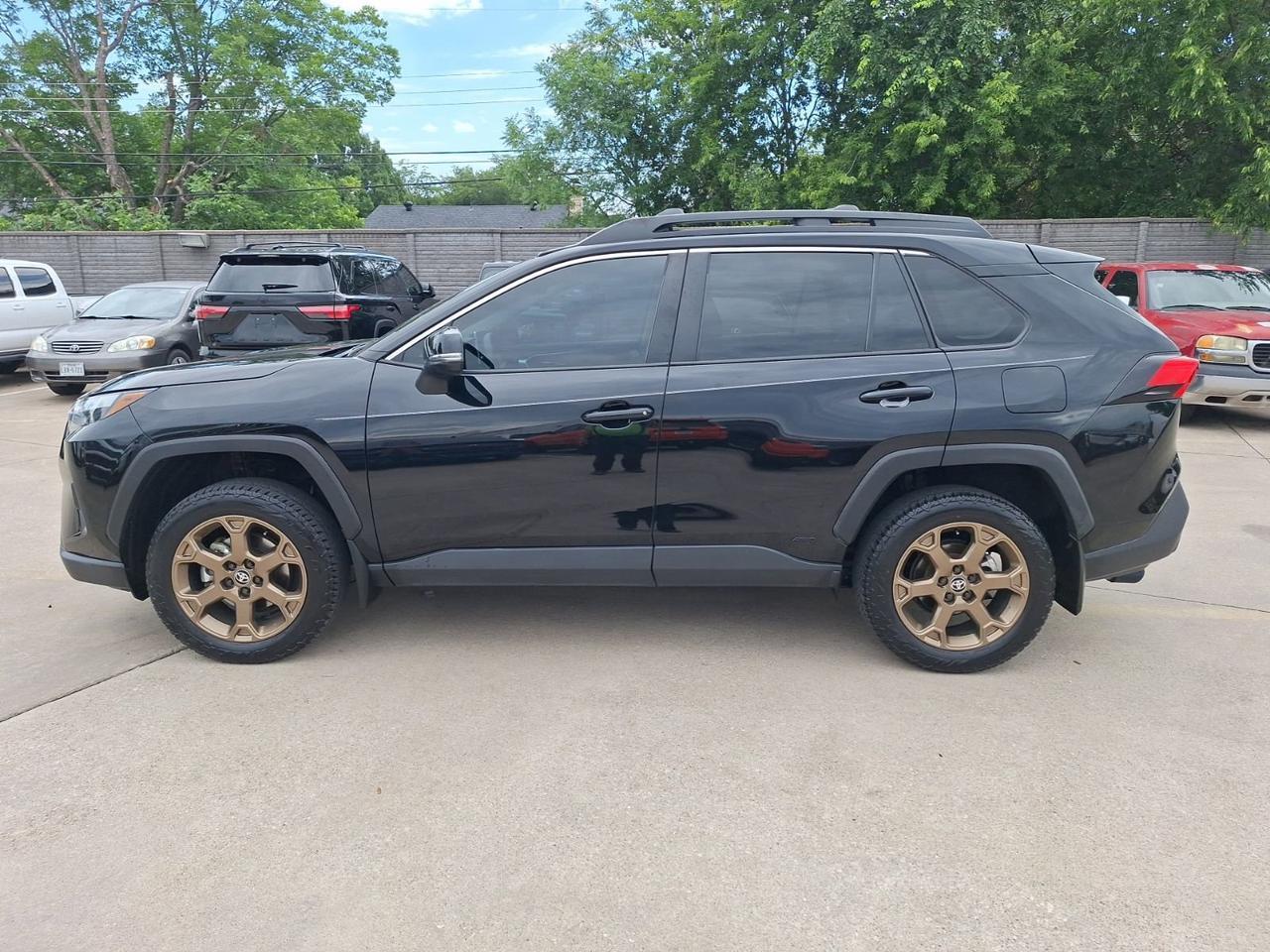 2024 Toyota RAV4 Hybrid Woodland Hurst TX