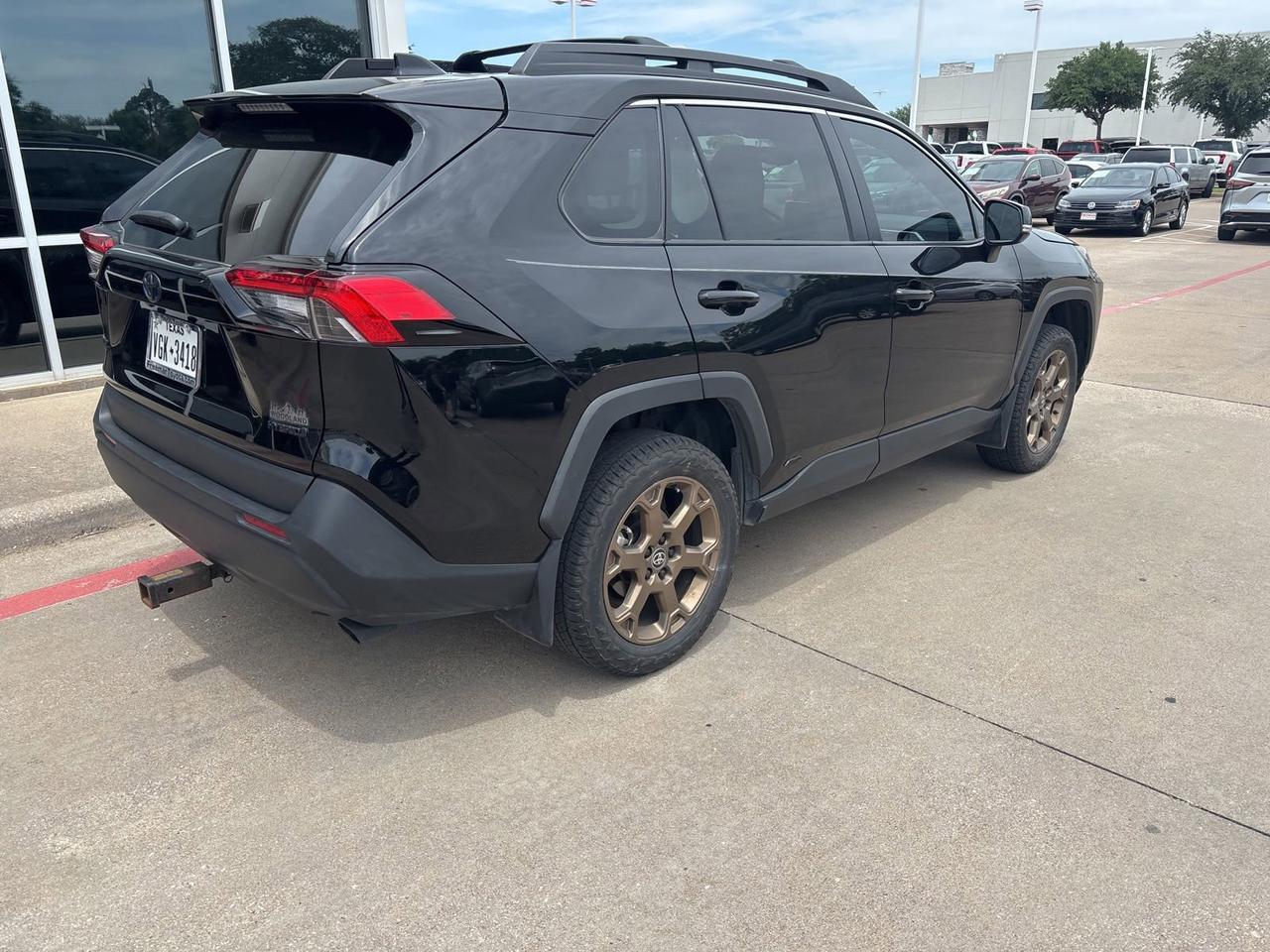 2024 Toyota RAV4 Hybrid Woodland Hurst TX