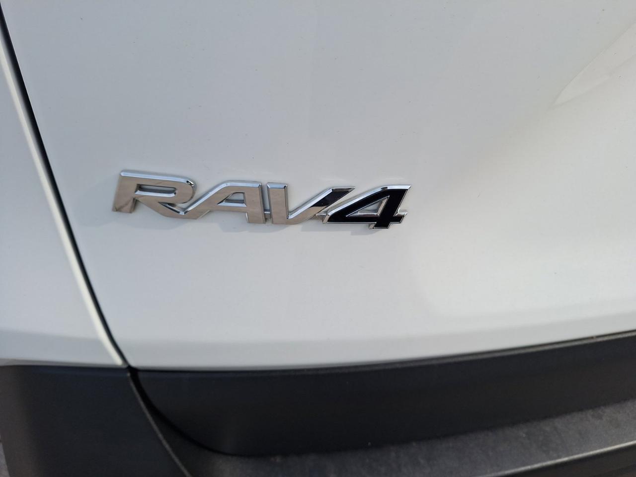 2024 Toyota RAV4 Hybrid XLE Hurst TX