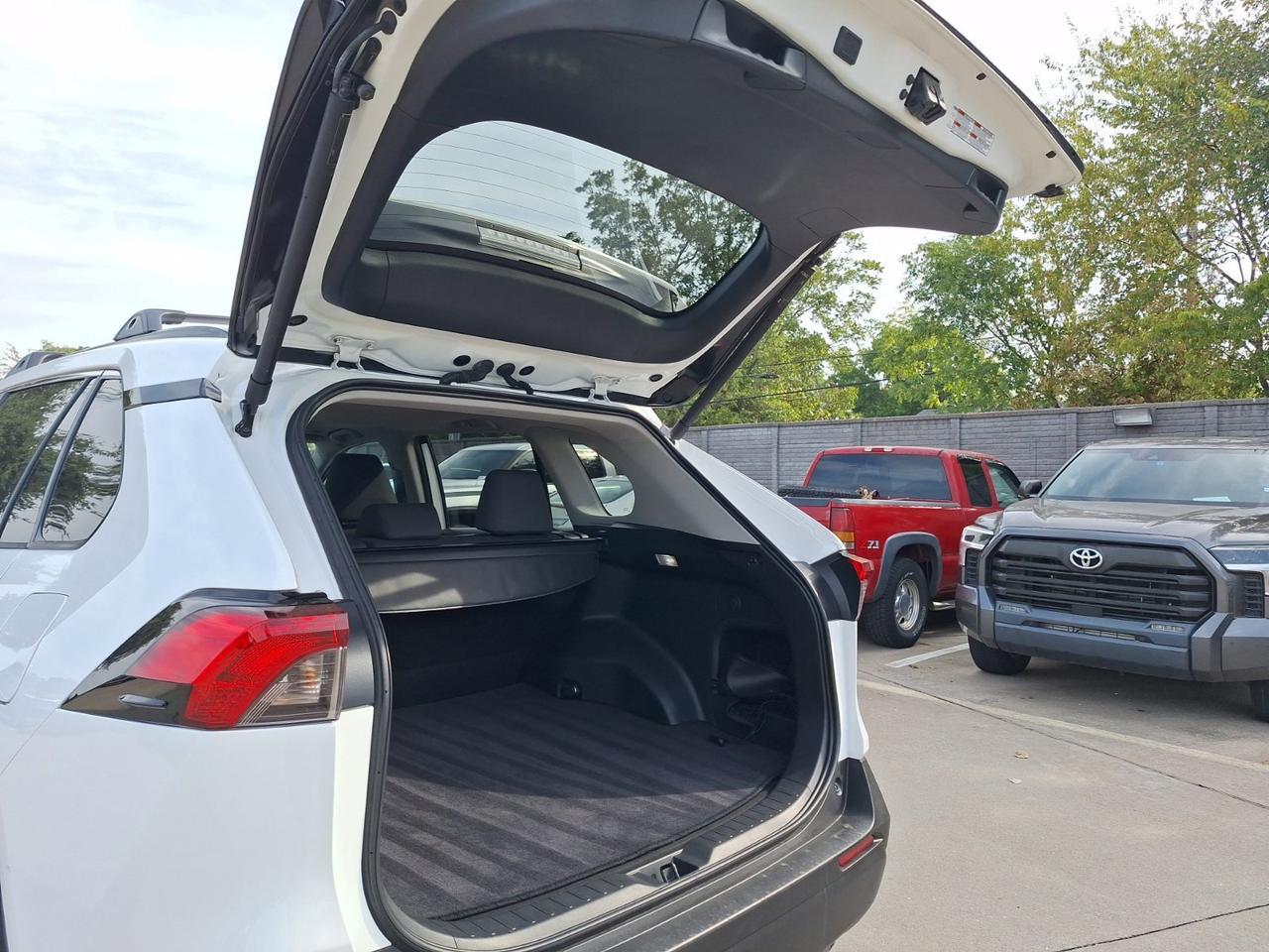 2024 Toyota RAV4 Hybrid XLE Hurst TX