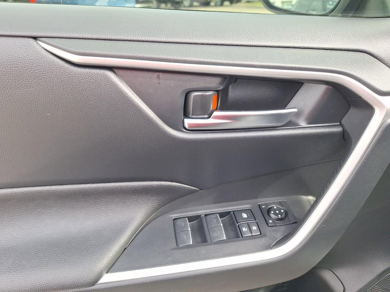 2024 Toyota RAV4 Hybrid XLE Hurst TX