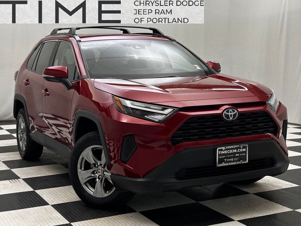 2024 Toyota RAV4 Hybrid XLE
