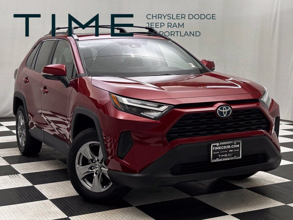 2024 Toyota RAV4 Hybrid XLE