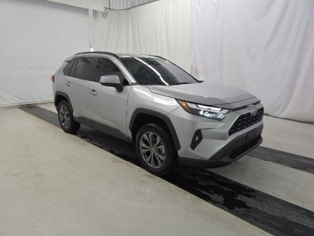 2024 Toyota RAV4 Hybrid XLE Premium