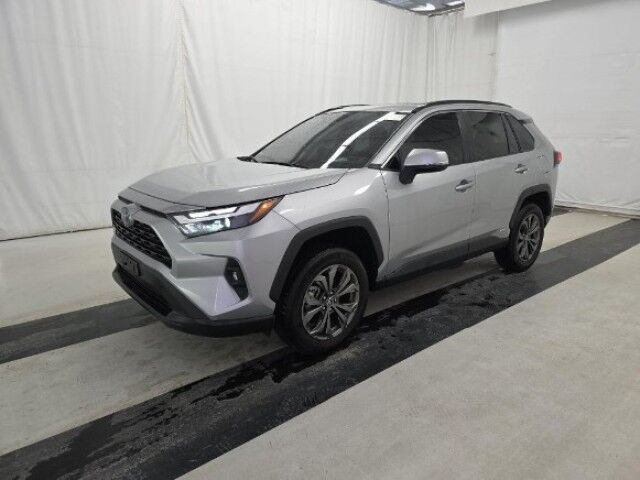 2024 Toyota RAV4 Hybrid XLE Premium
