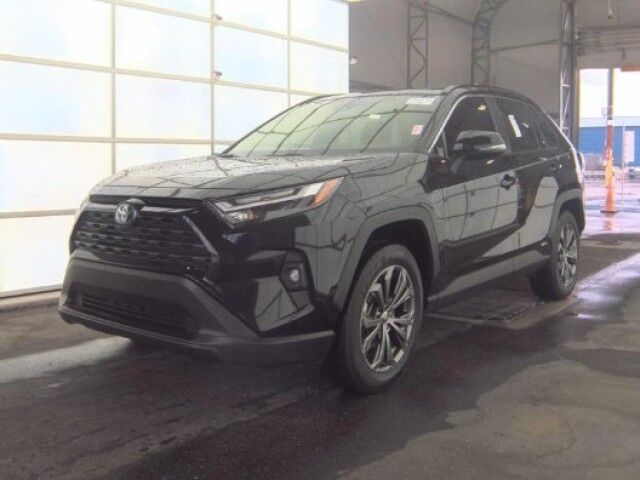 2024 Toyota RAV4 Hybrid XLE Premium