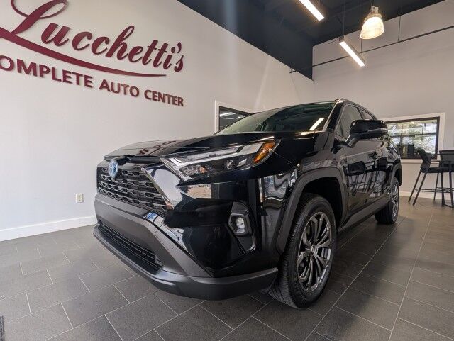 2024 Toyota RAV4 Hybrid XLE Premium