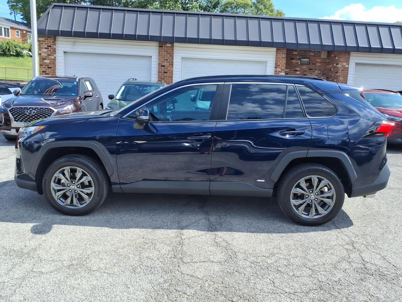 2024 Toyota RAV4 Hybrid XLE Premium Roanoke VA