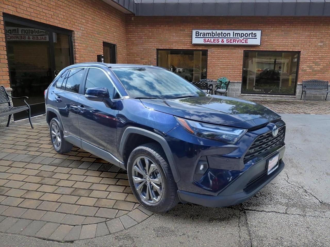 2024 Toyota RAV4 Hybrid XLE Premium