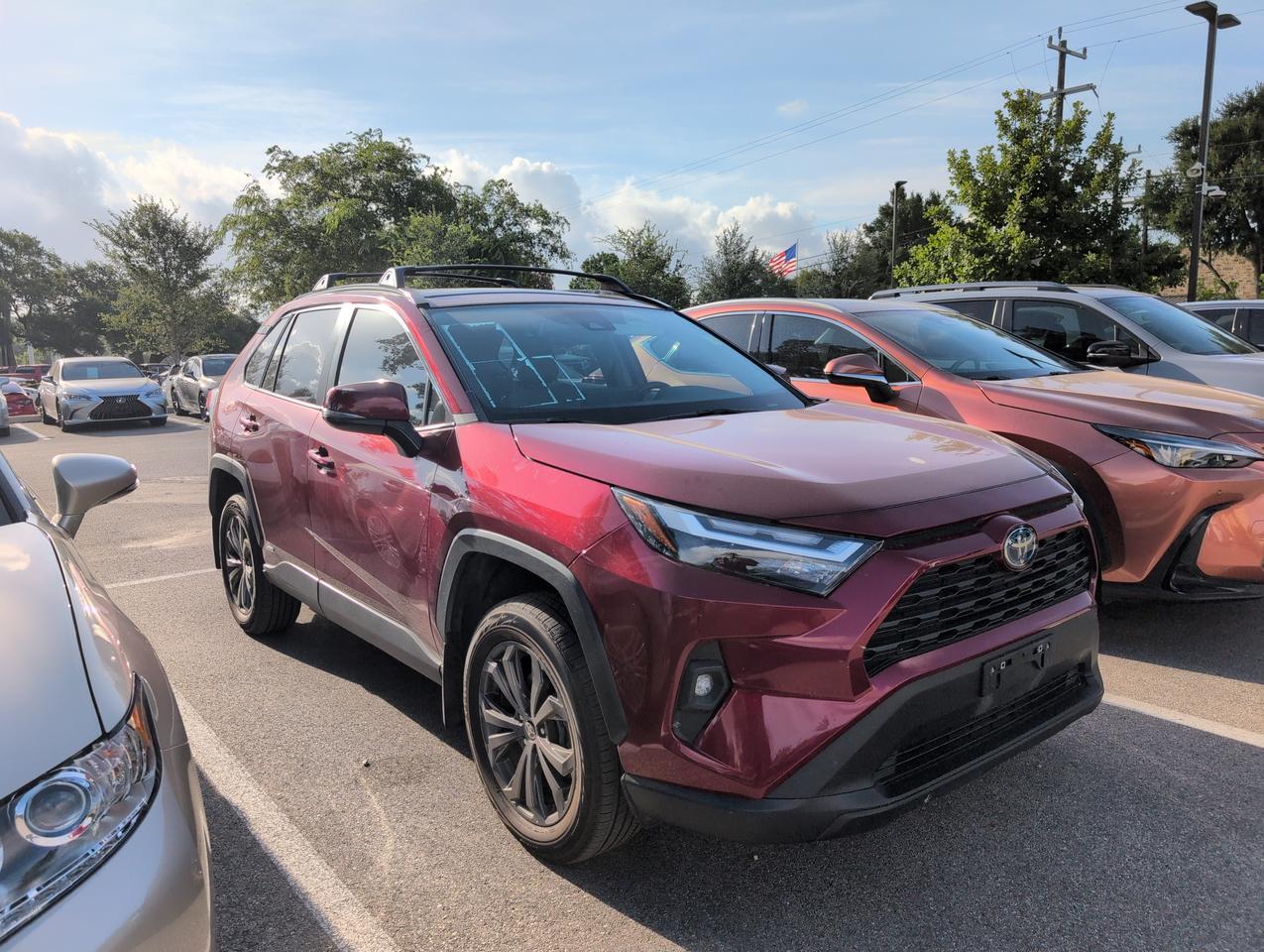 2024 Toyota RAV4 Hybrid XLE Premium