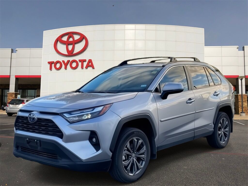 2024 Toyota RAV4 Hybrid XLE Premium