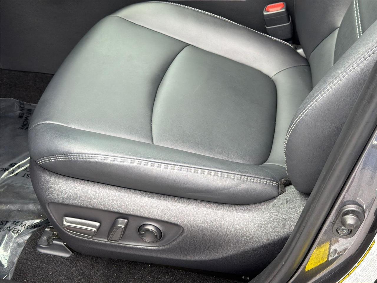 2024 Toyota RAV4 Hybrid XLE Premium Hagerstown MD