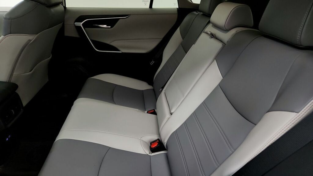 2024 Toyota RAV4 Hybrid XLE Premium Laurel MD