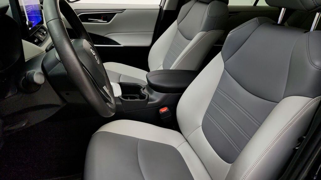 2024 Toyota RAV4 Hybrid XLE Premium Laurel MD