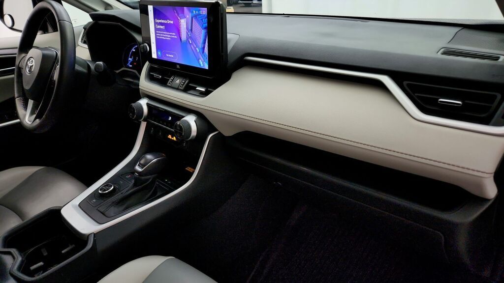 2024 Toyota RAV4 Hybrid XLE Premium Laurel MD