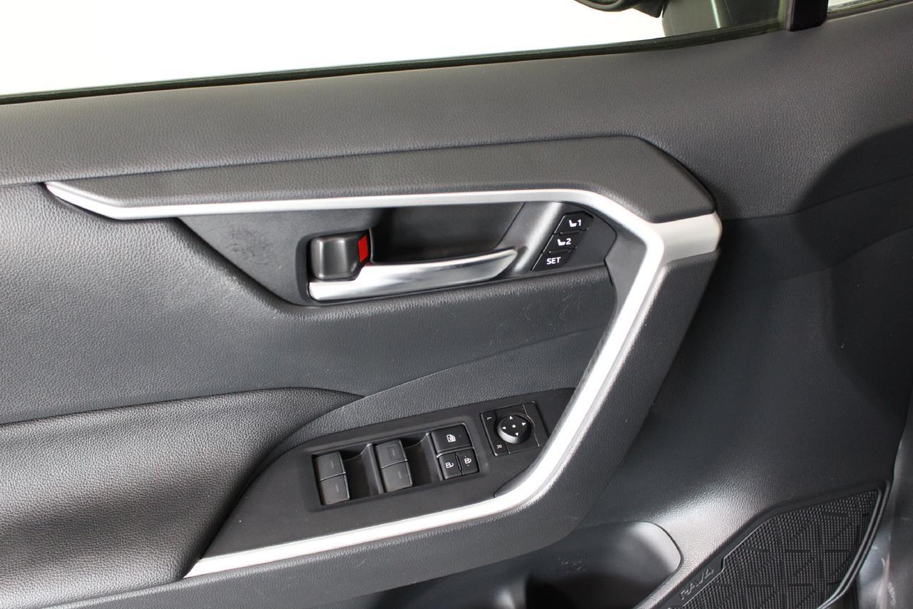 2024 Toyota RAV4 Hybrid XLE Premium Manassas VA