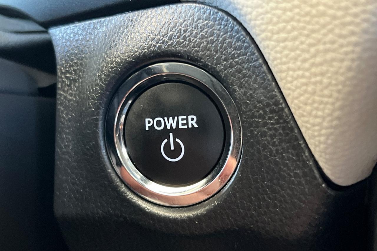 2024 Toyota RAV4 Hybrid XLE Roseville CA