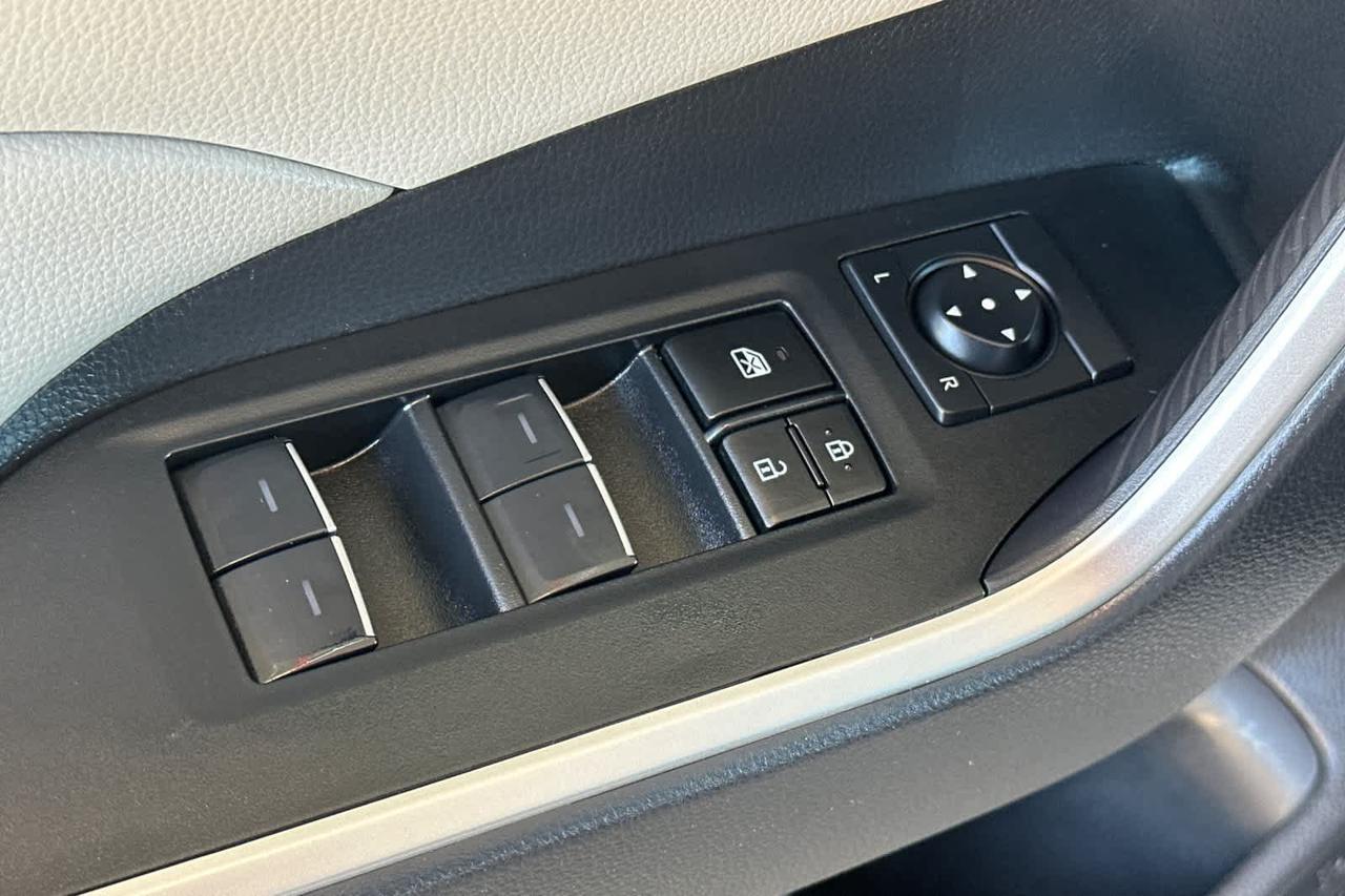 2024 Toyota RAV4 Hybrid XLE Roseville CA