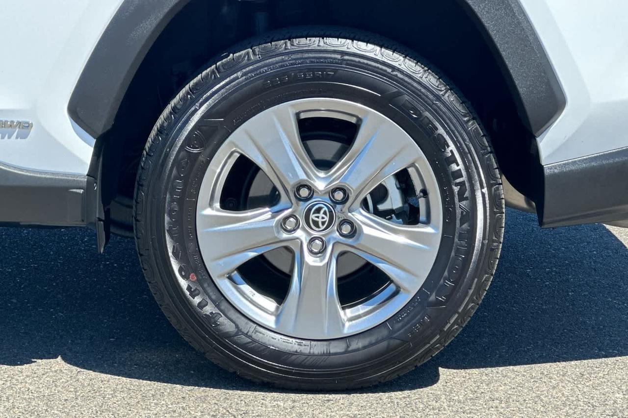2024 Toyota RAV4 Hybrid XLE Roseville CA