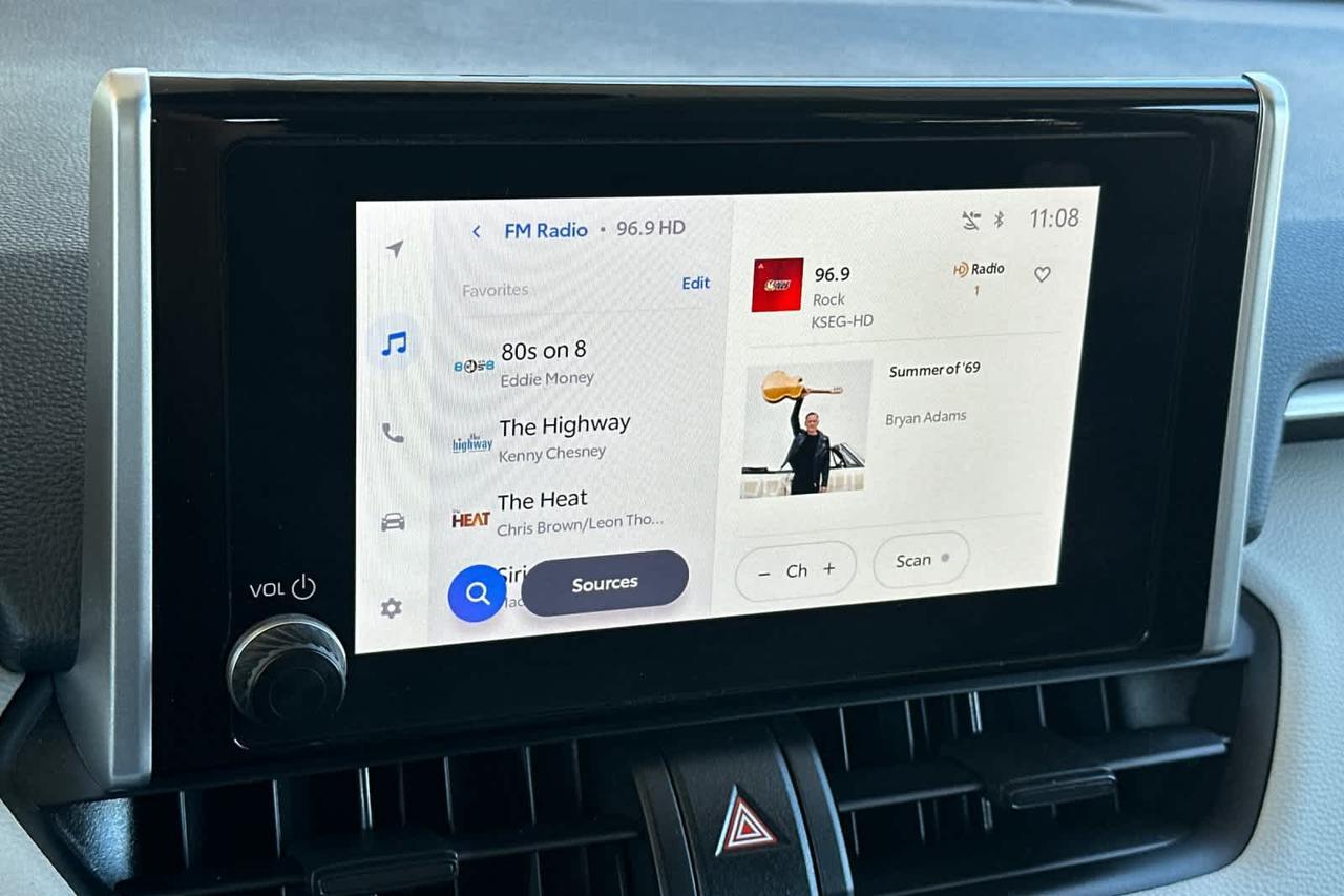 2024 Toyota RAV4 Hybrid XLE Roseville CA