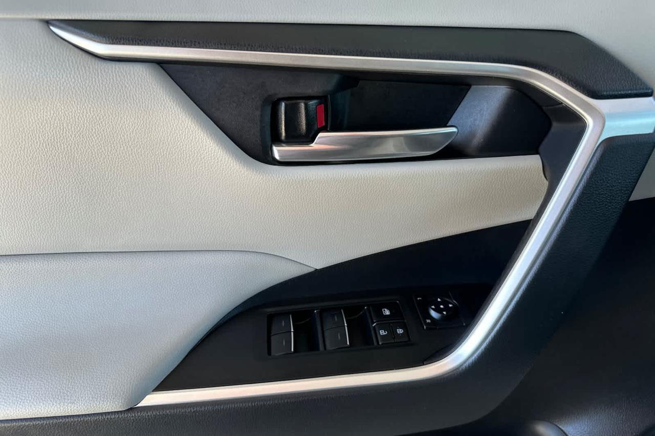 2024 Toyota RAV4 Hybrid XLE Roseville CA