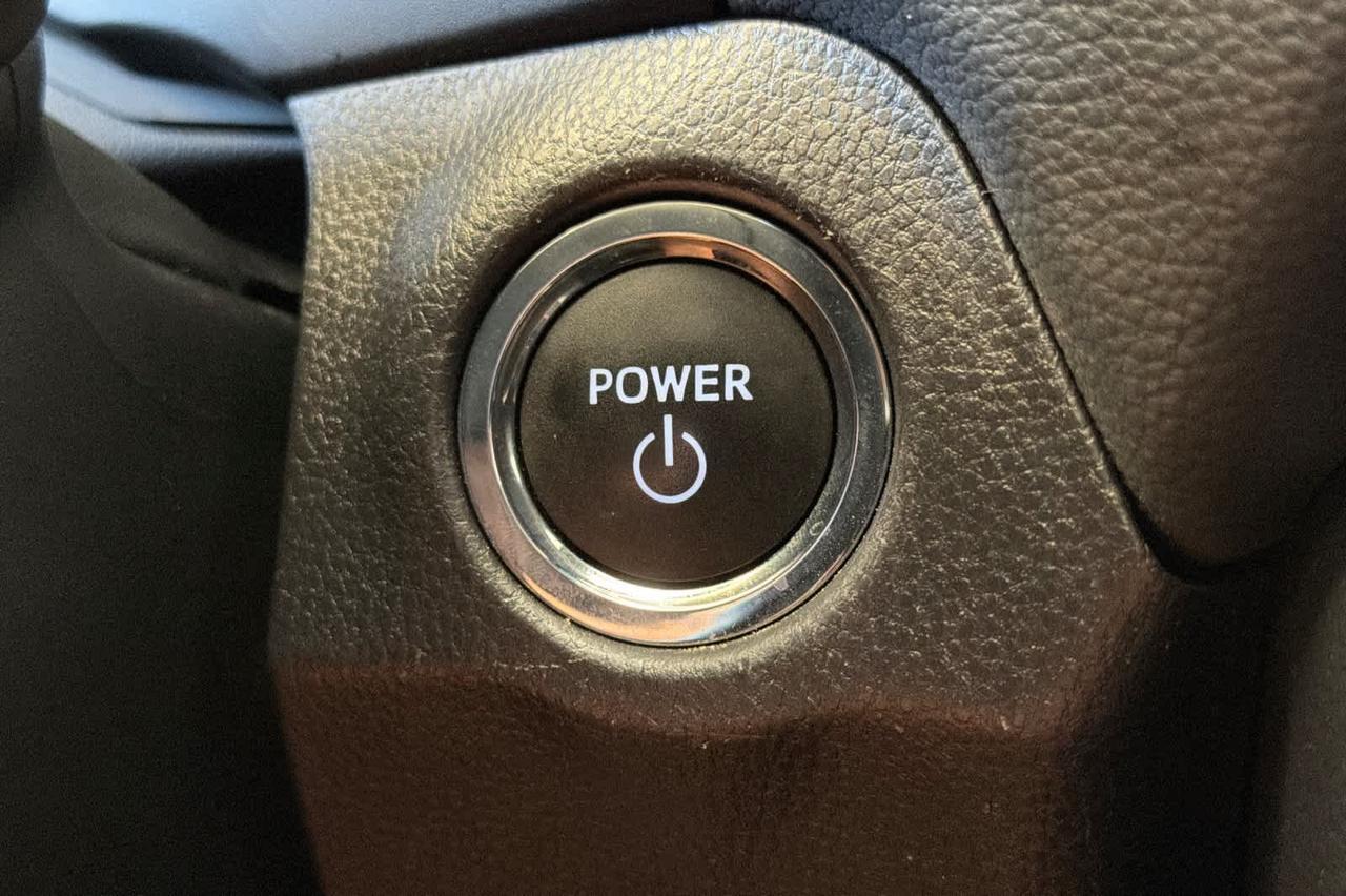 2024 Toyota RAV4 Hybrid XLE Roseville CA
