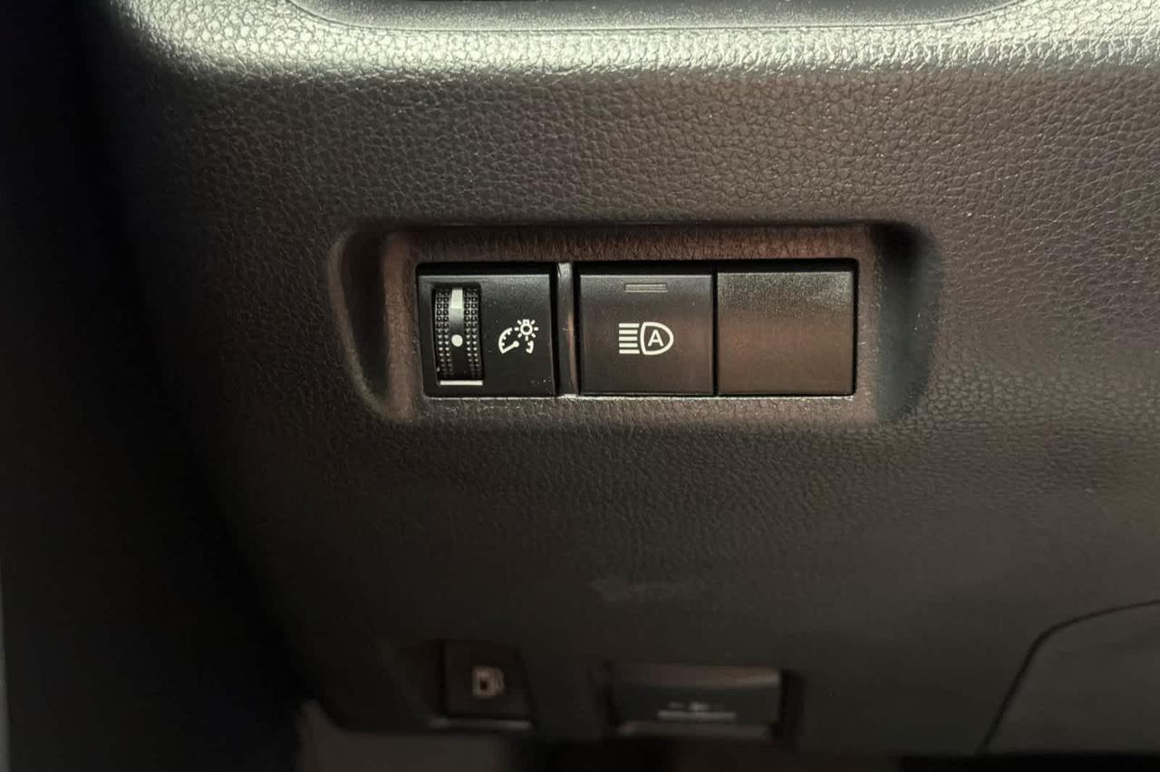 2024 Toyota RAV4 Hybrid XLE Roseville CA
