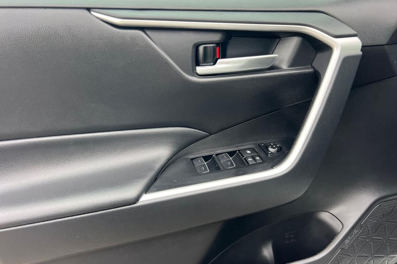 2024 Toyota RAV4 Hybrid XLE Roseville CA