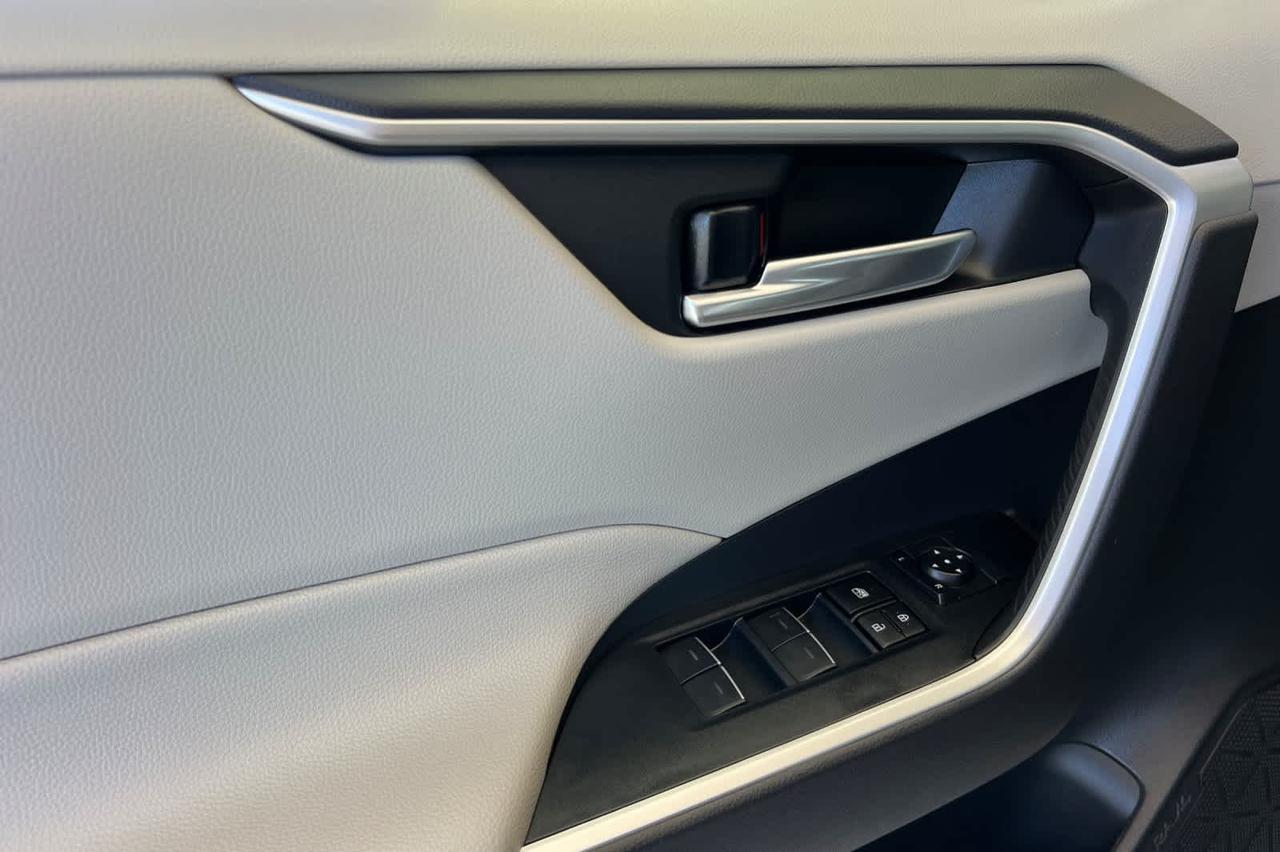 2024 Toyota RAV4 Hybrid XLE Roseville CA
