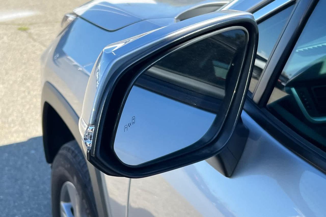 2024 Toyota RAV4 Hybrid XLE Roseville CA