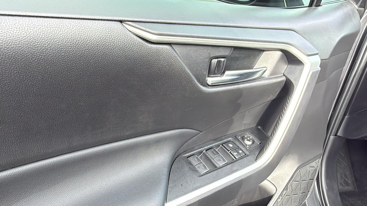 2024 Toyota RAV4 Hybrid XLE San Antonio TX
