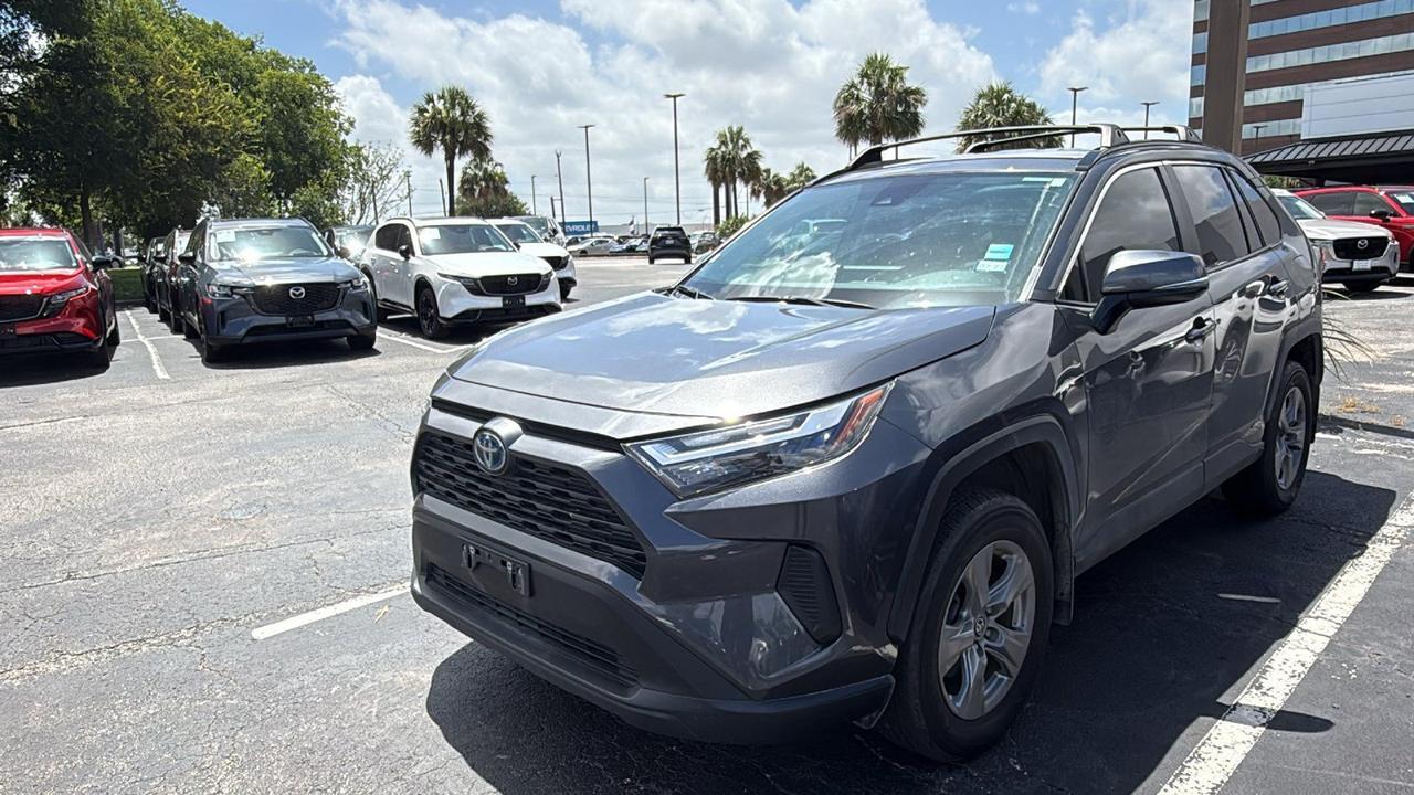 2024 Toyota RAV4 Hybrid XLE