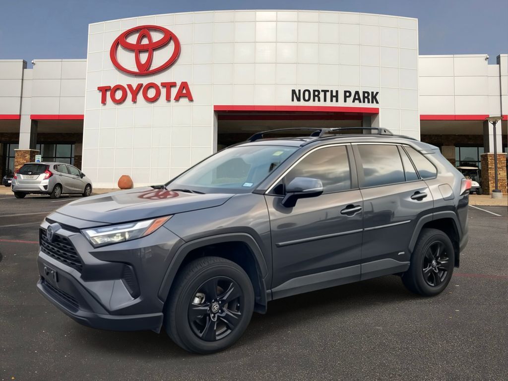 2024 Toyota RAV4 Hybrid XLE